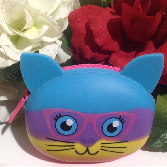 NWOT Silicone Coin Purse Cat Face with Ears - Picture 1 of 10